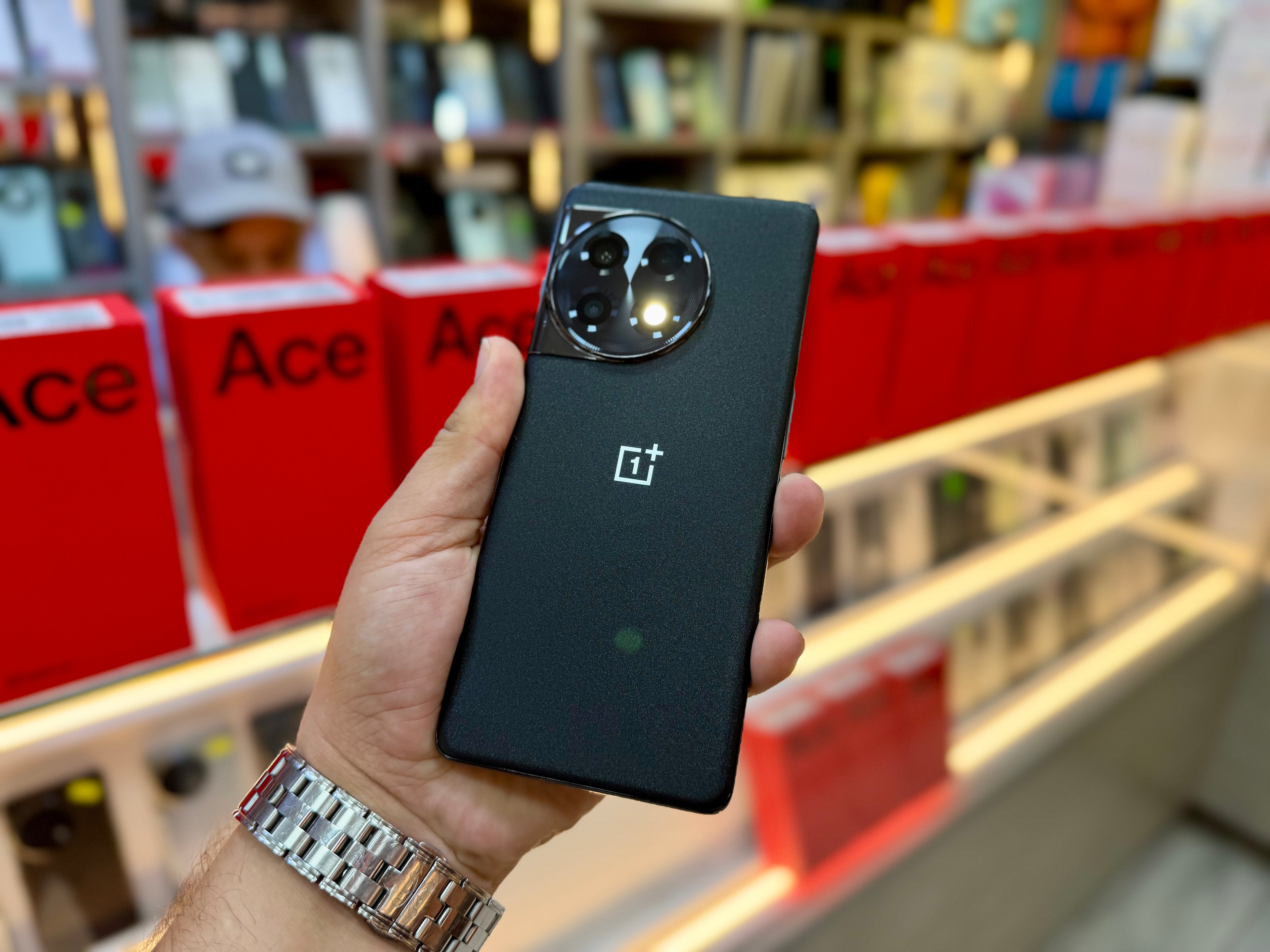 ✨ OnePlus 11R 5G 🔥