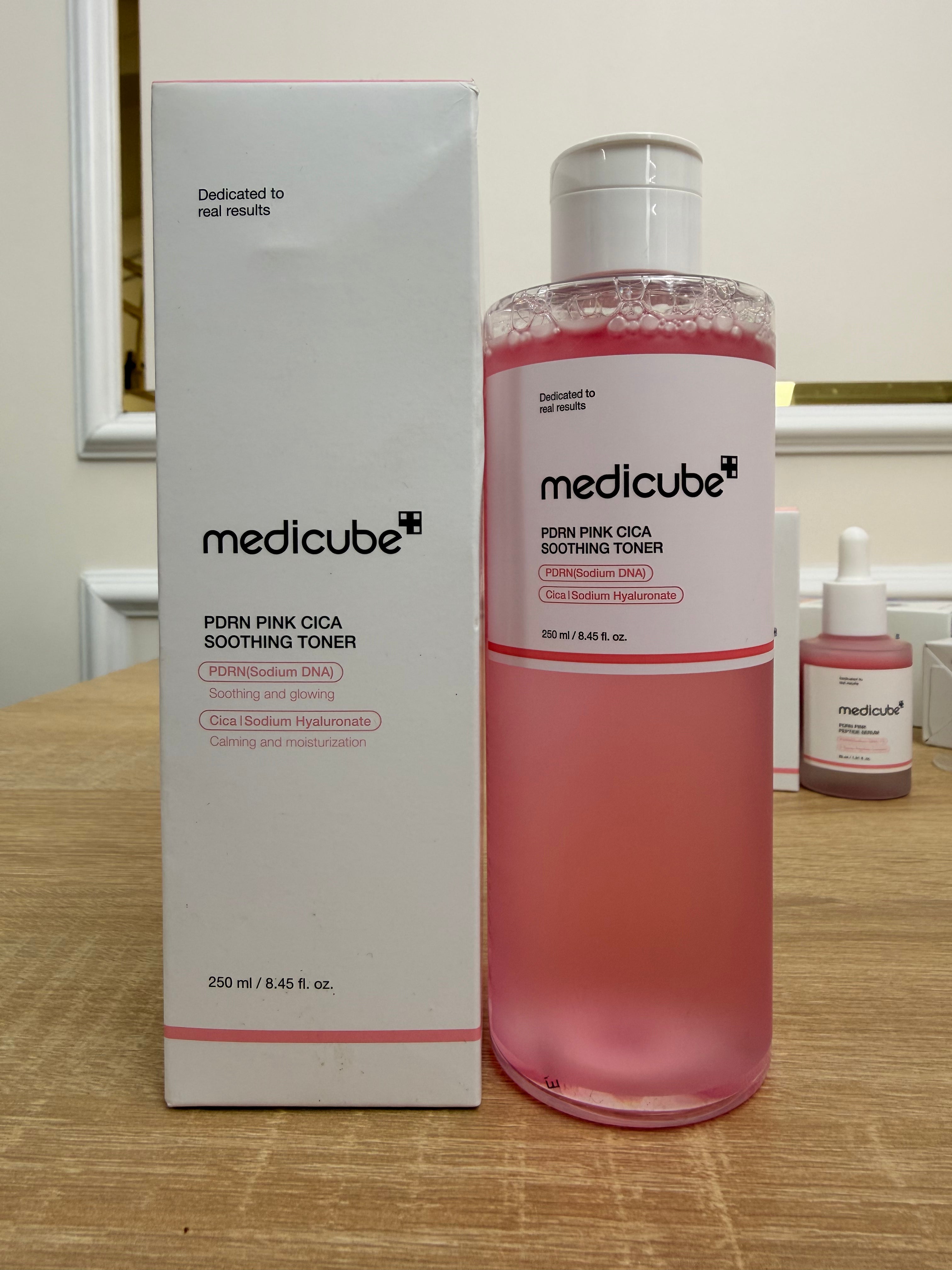 Medicube PDRN Pink
